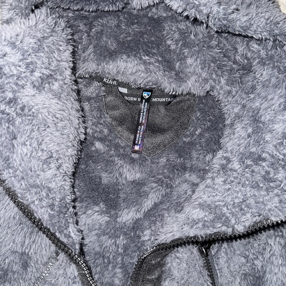Kuhl fuzzy vest with hood and large pockets size medium women’s grey blue - Picture 2 of 3